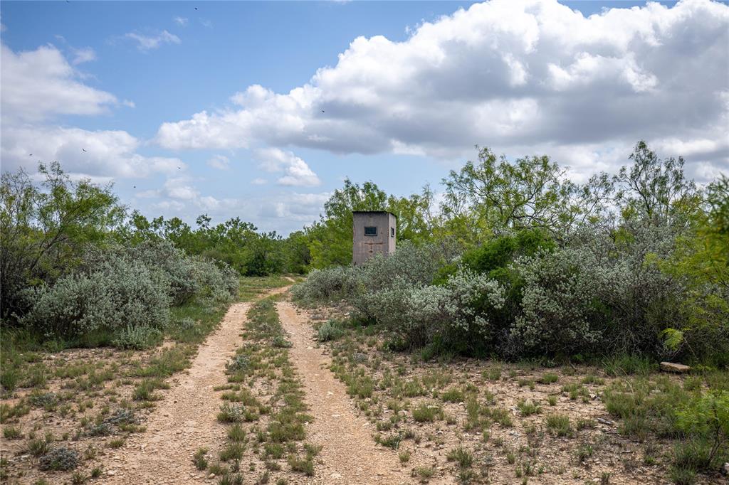 7 North Lane, Uvalde, Texas image 45