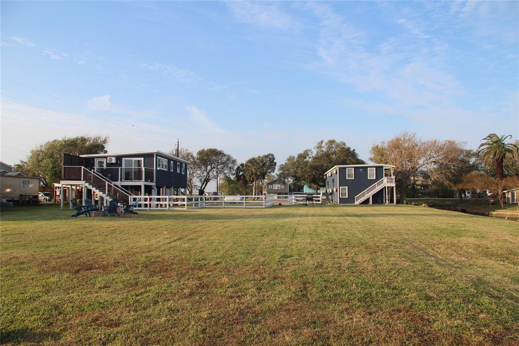 5202 County Road 469