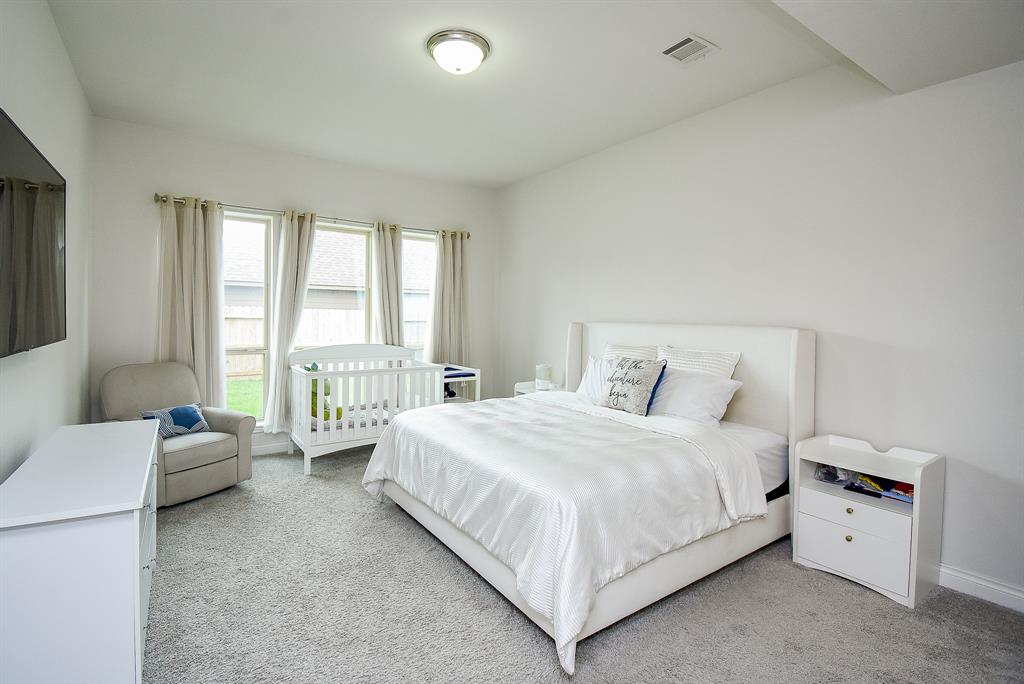 2804 Sable Creek Lane, Pearland, Texas image 14