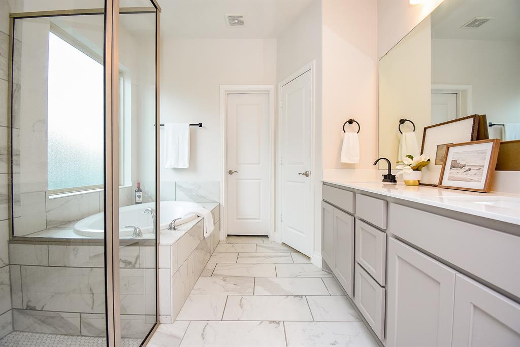 2804 Sable Creek Lane, Pearland, Texas image 16