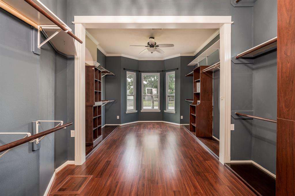 1708 Country Club Drive, Friendswood, Texas image 30