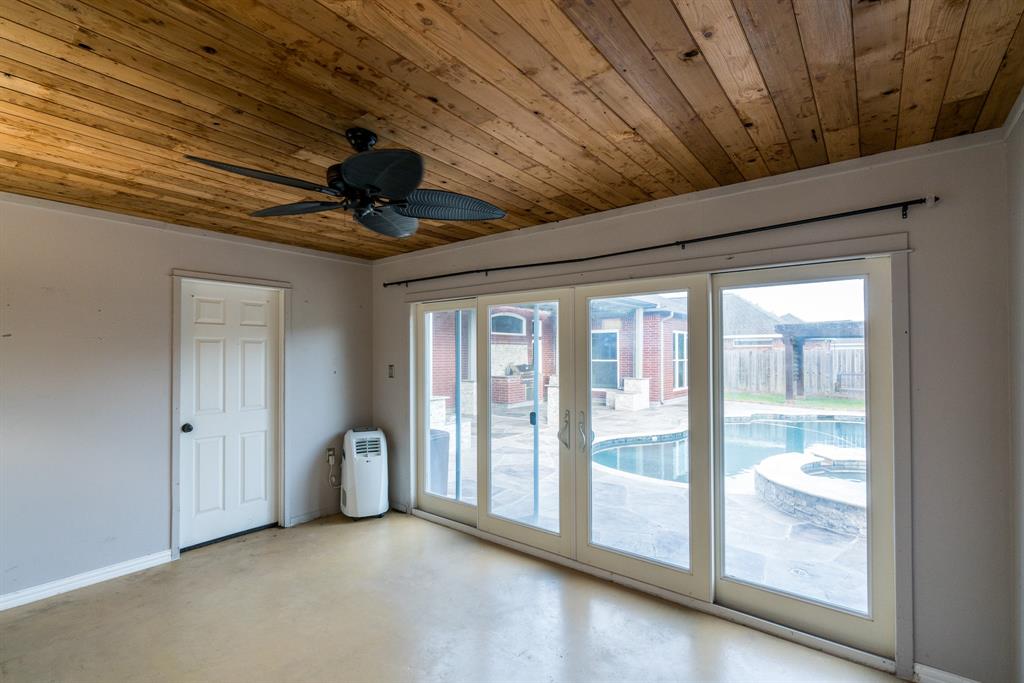 1708 Country Club Drive, Friendswood, Texas image 40