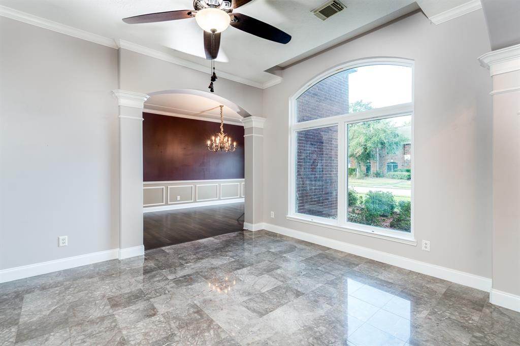 1708 Country Club Drive, Friendswood, Texas image 13