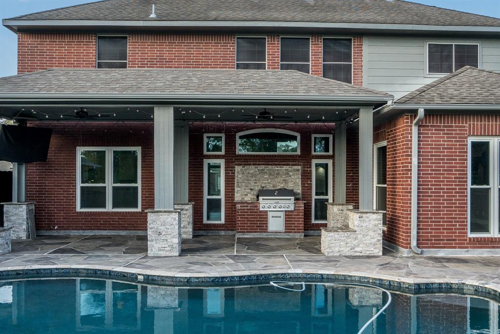 1708 Country Club Drive, Friendswood, Texas image 34