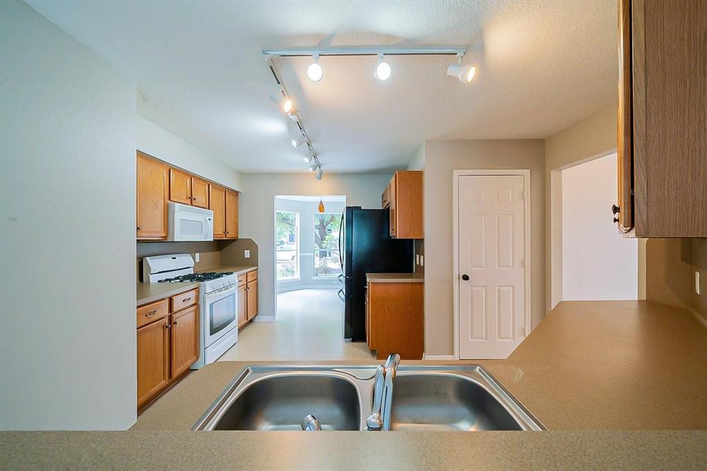20410 Fall Foliage Drive, Humble, Texas image 4