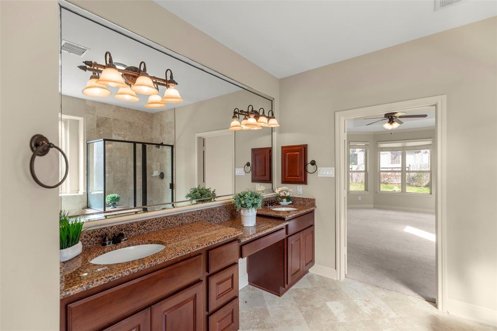 5407 Valley Country Lane, Sugar Land, Texas image 25