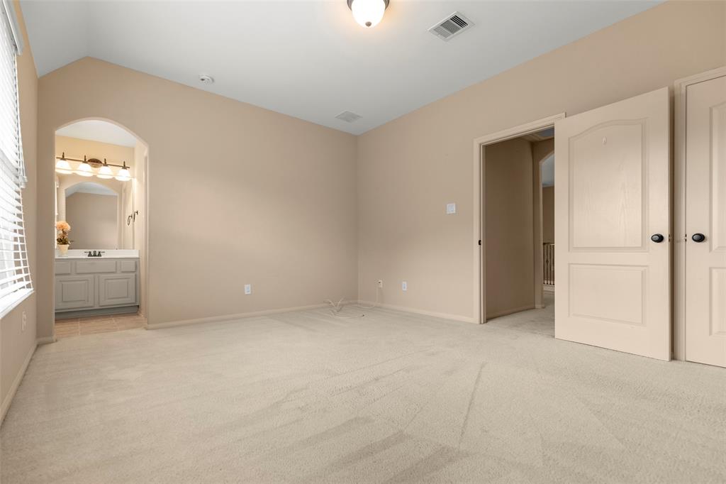 5407 Valley Country Lane, Sugar Land, Texas image 34