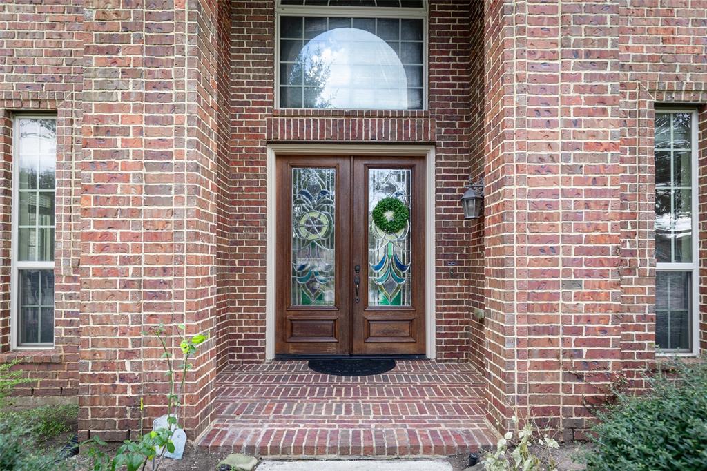 5407 Valley Country Lane, Sugar Land, Texas image 2