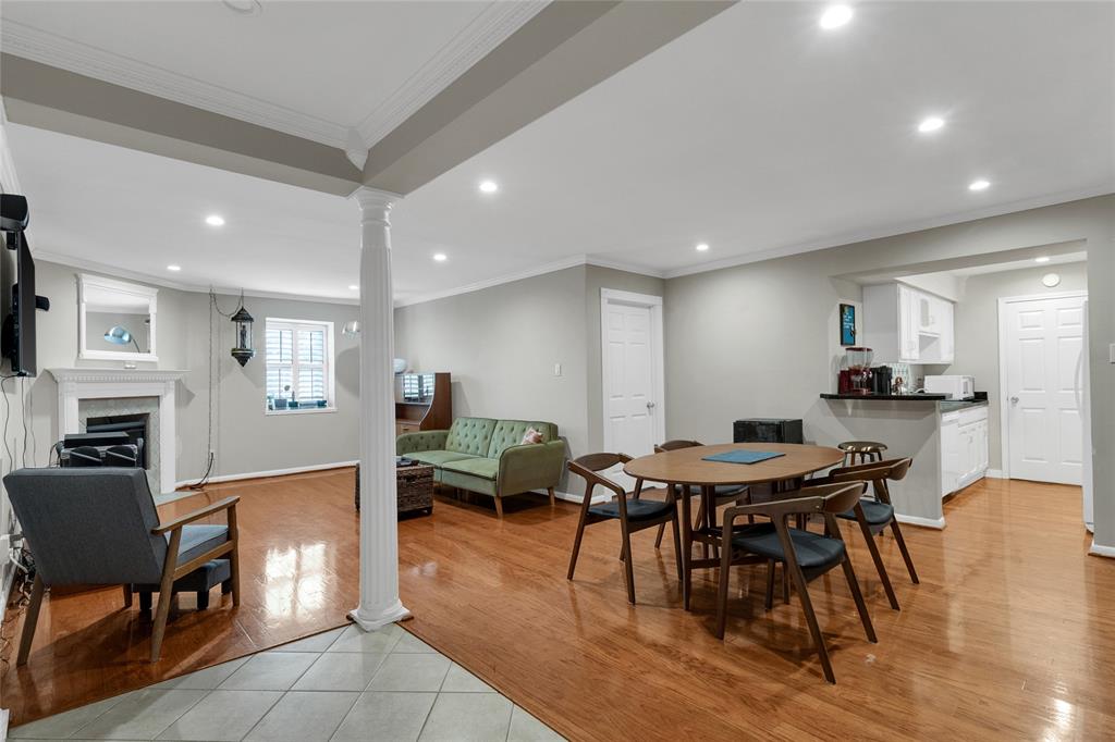357 N Post Oak Lane #306, Houston, Texas image 6