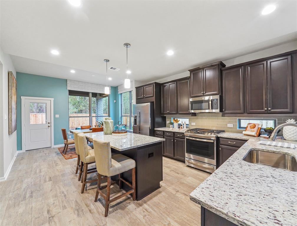 309 Rockrose Path, Willis, Texas image 4
