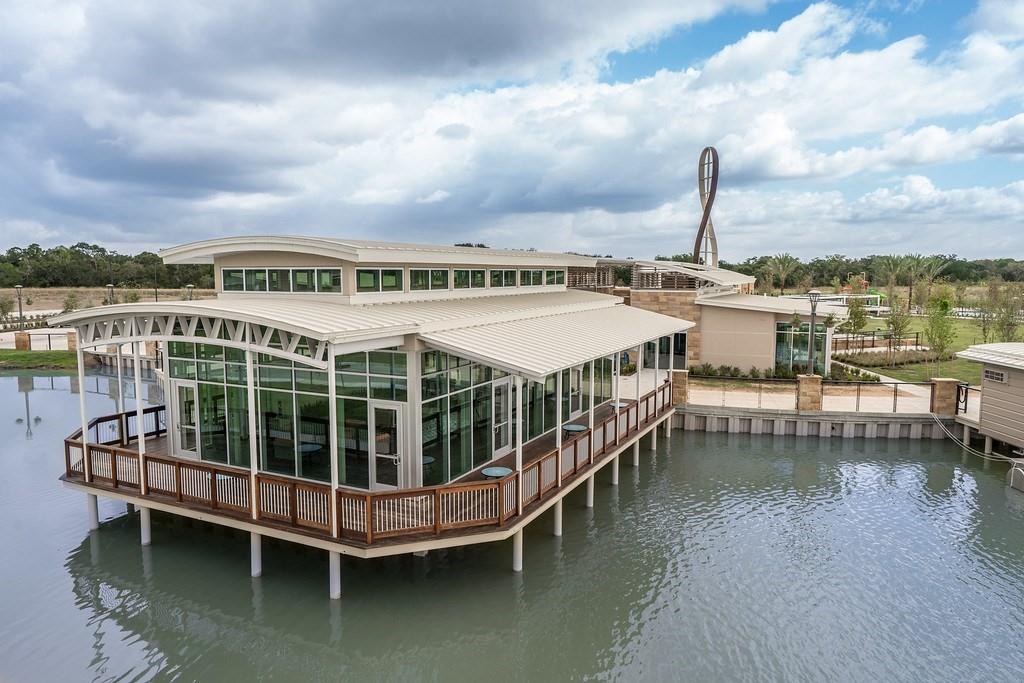 10034 Starry Night Lane, Manvel, Texas image 41