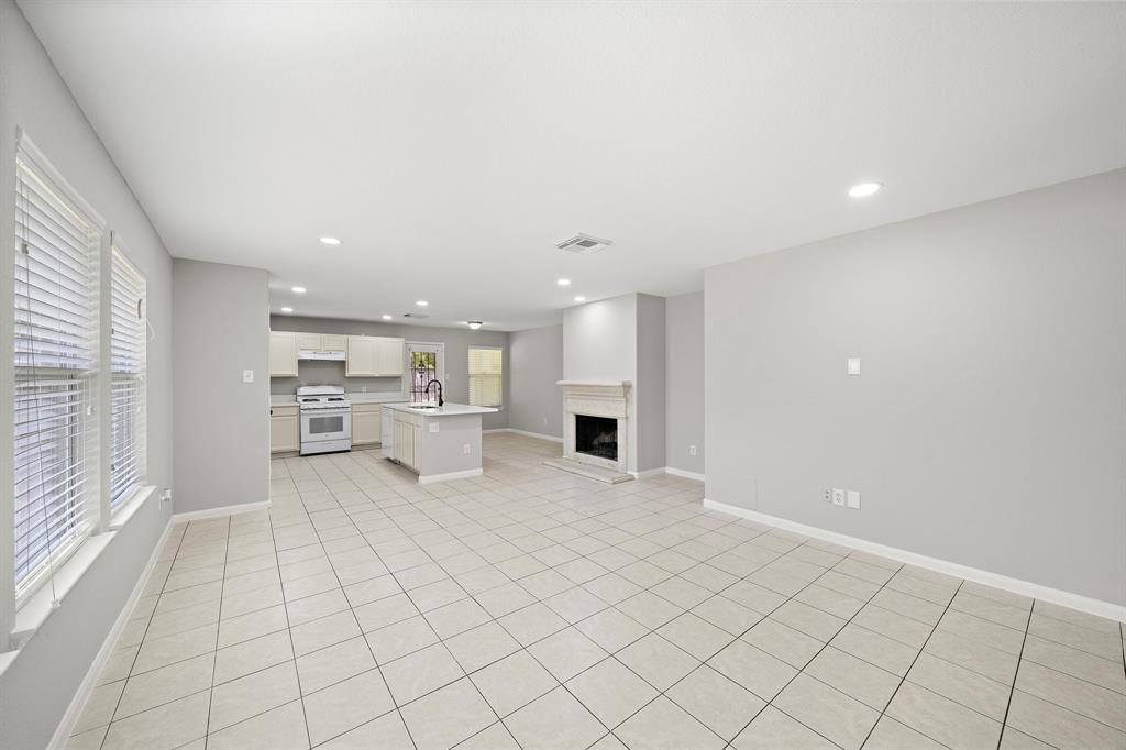 3110 Thomas Paine Drive, Missouri City, Texas image 6
