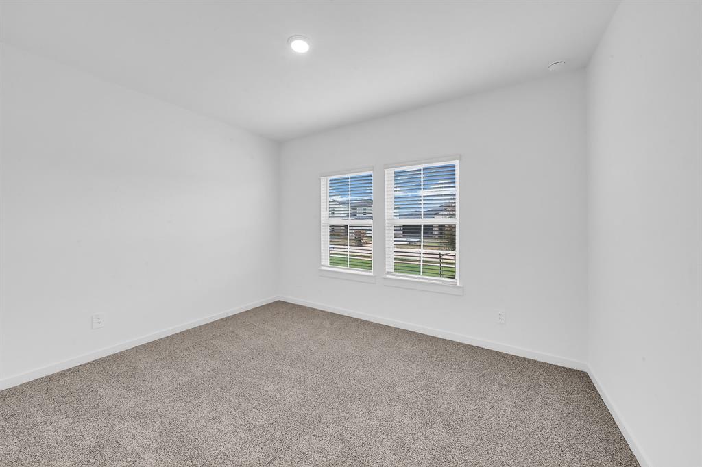 30510 White Cliff Court, Fulshear, Texas image 4