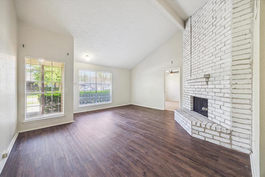 19535 Lazy Valley Drive, Katy, Texas image 2