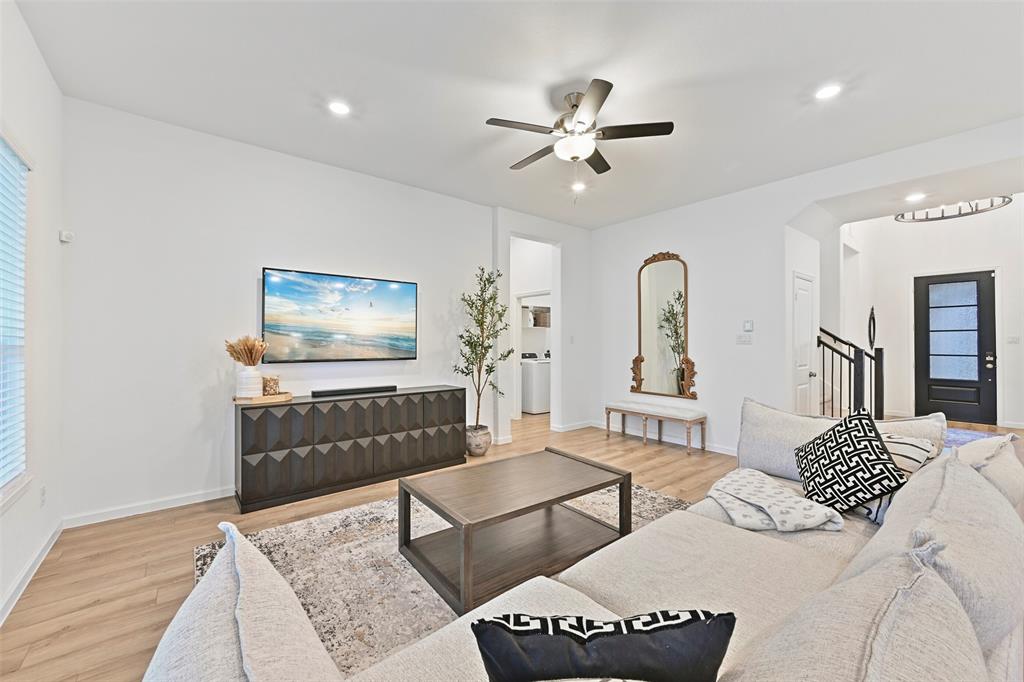 805 Westwood Drive, League City, Texas image 8