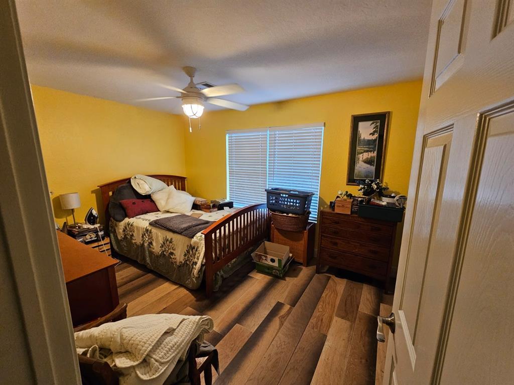2 S Sandpiper Street, La Marque, Texas image 8