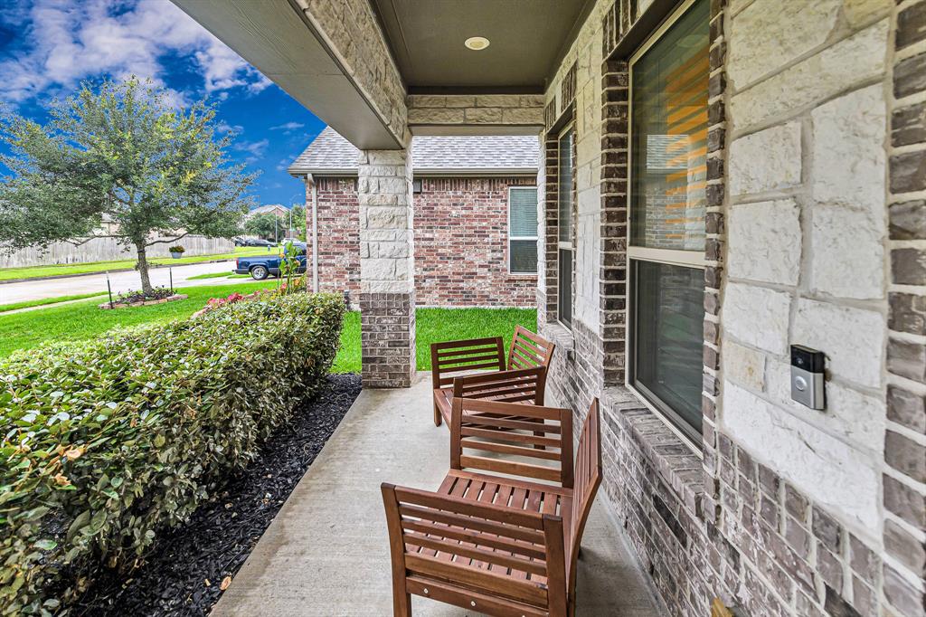 28614 Cabrera Hill Lane