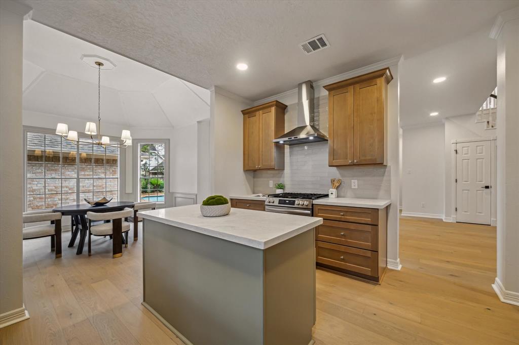 19507 Laurel Park Lane, Houston, Texas image 11
