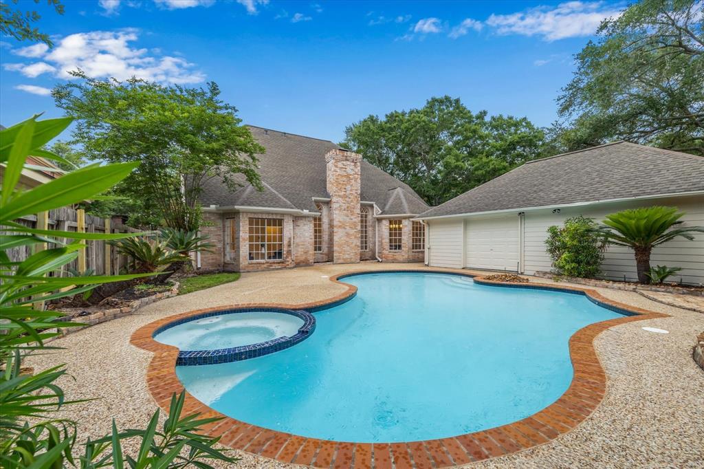 19507 Laurel Park Lane, Houston, Texas image 26