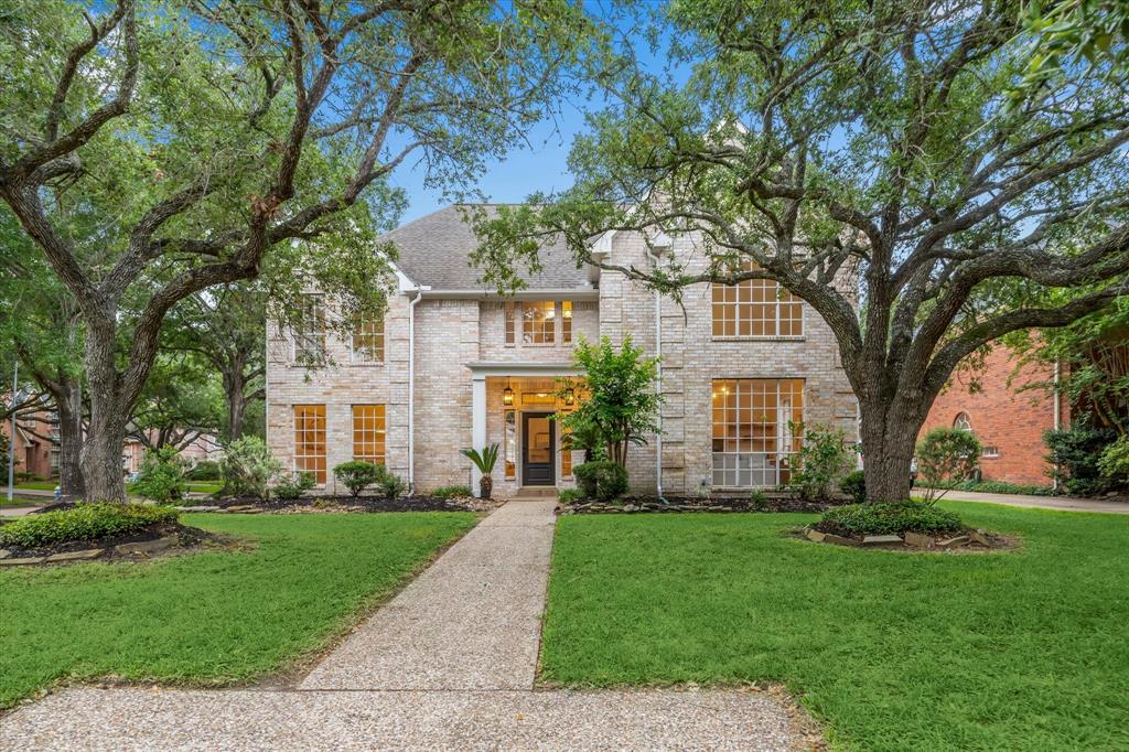 19507 Laurel Park Lane, Houston, Texas image 29