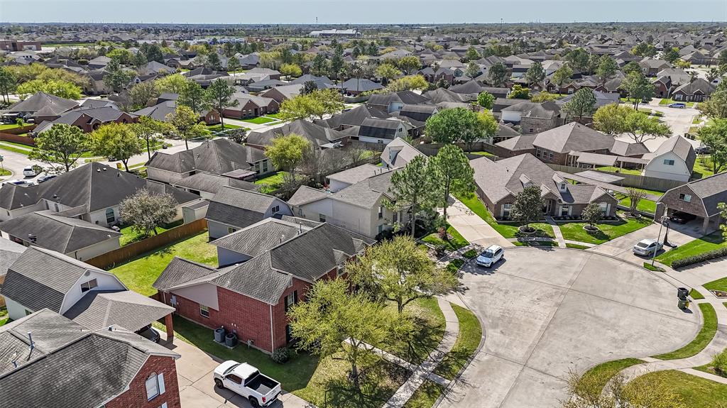 11204 Edwards Avenue, Pearland, Texas image 32