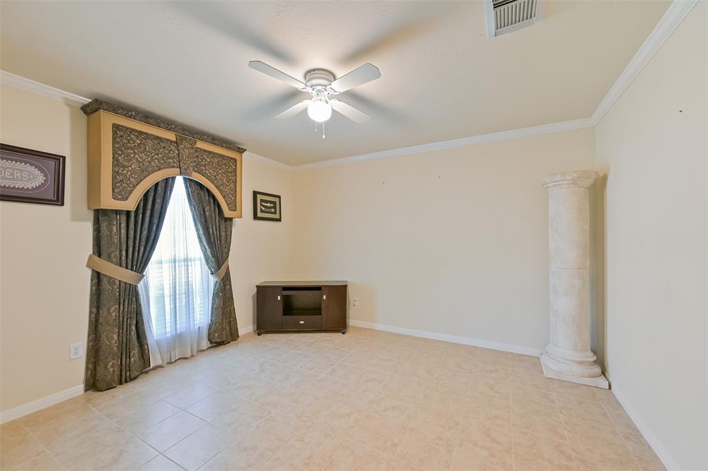 11204 Edwards Avenue, Pearland, Texas image 5