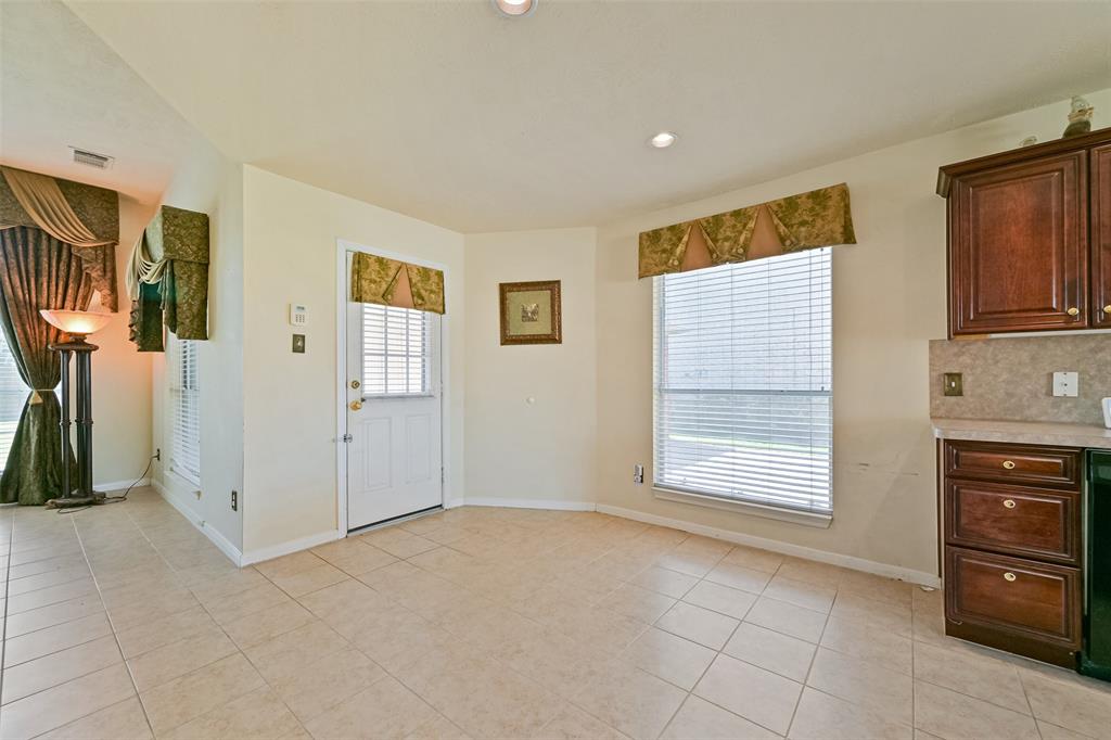 11204 Edwards Avenue, Pearland, Texas image 10