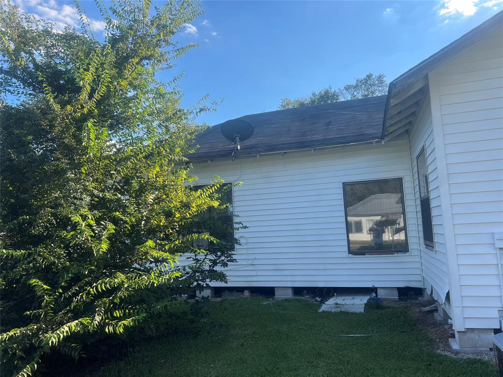 1101 N 1st Street, Lufkin, Texas image 7