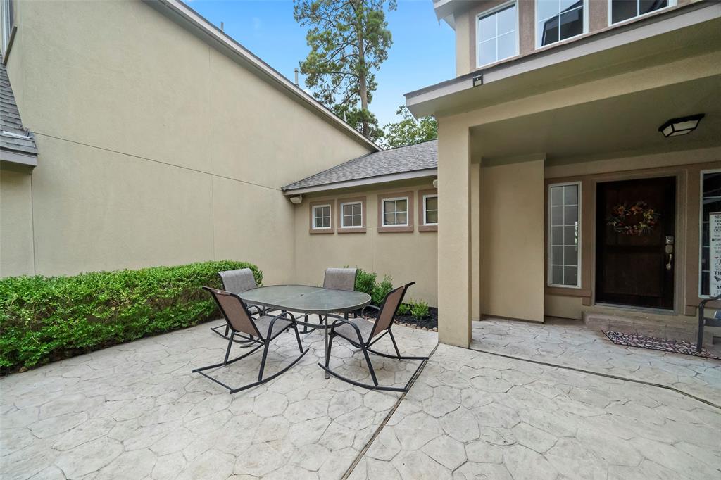 59 Cobble Gate Place, The Woodlands, Texas image 3