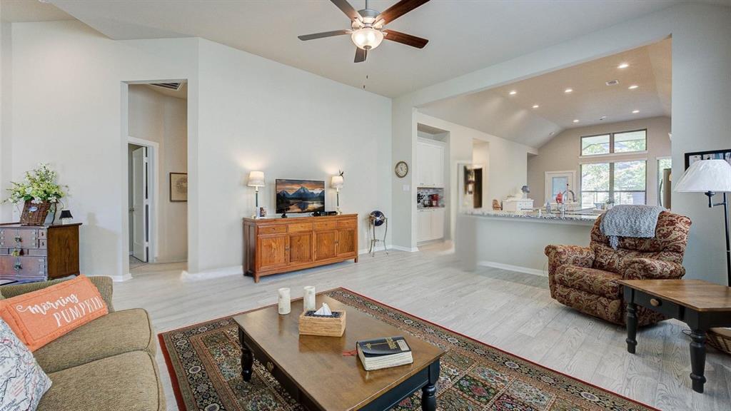 324 Cedrus Hills Trail