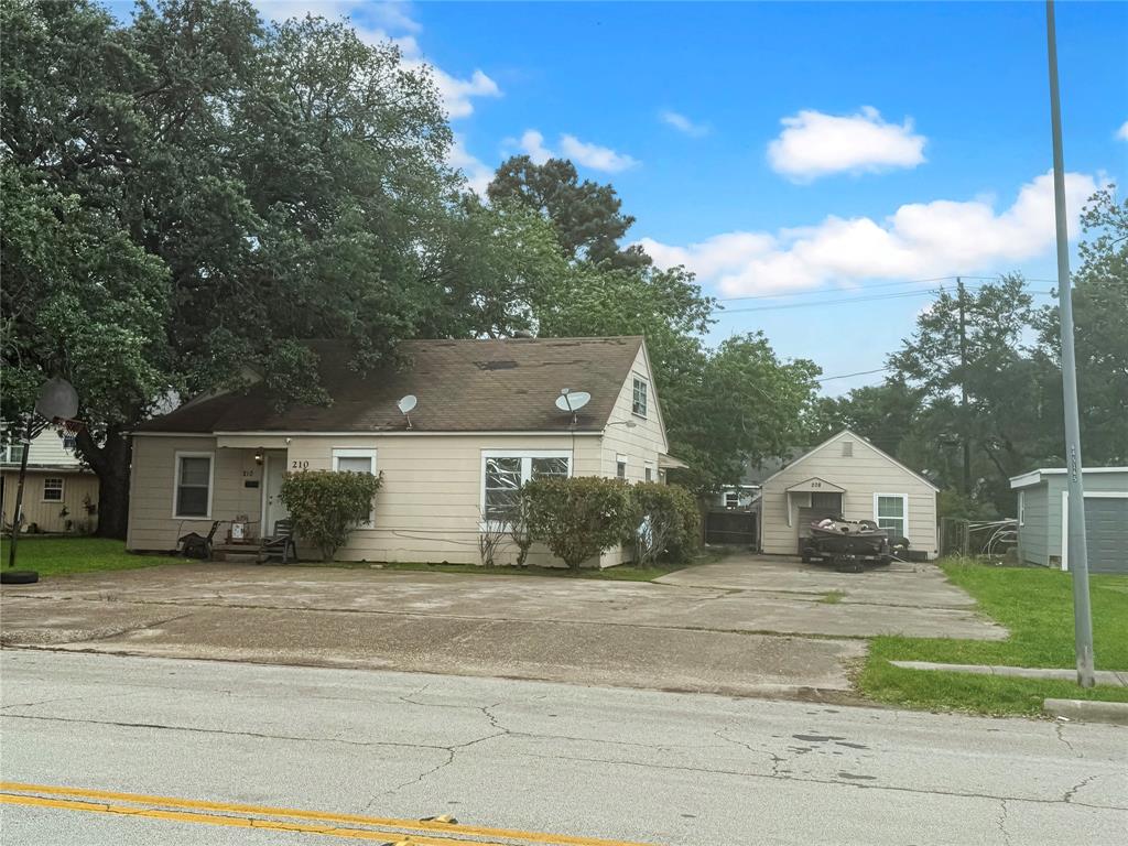 210 Park Street, Baytown, Texas image 5