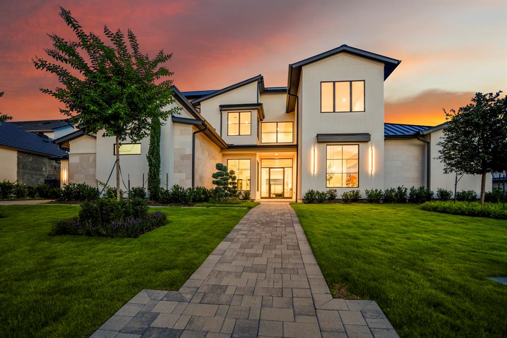 46 Aria Isle Drive