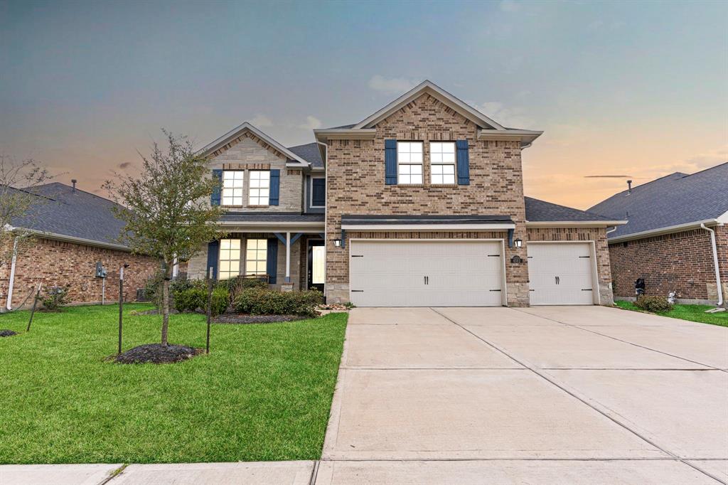 8302 Flagman Trail