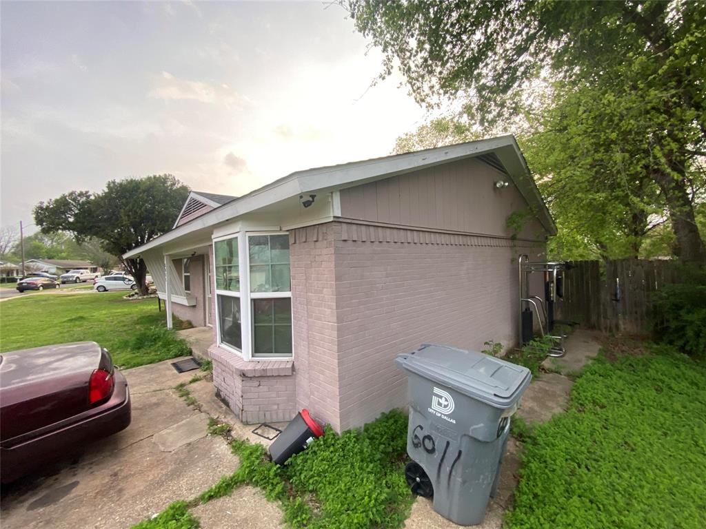 6011 Park Manor Drive, Dallas, Texas image 5