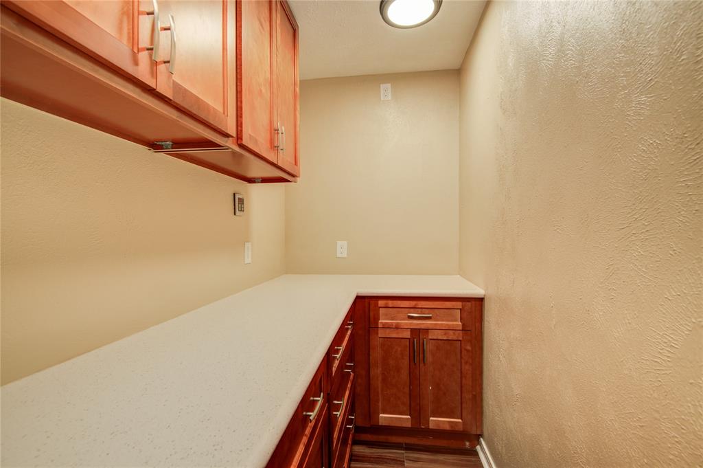 16610 Saturn Lane, Houston, Texas image 21