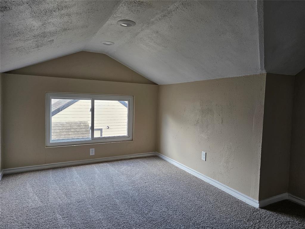 16610 Saturn Lane, Houston, Texas image 15