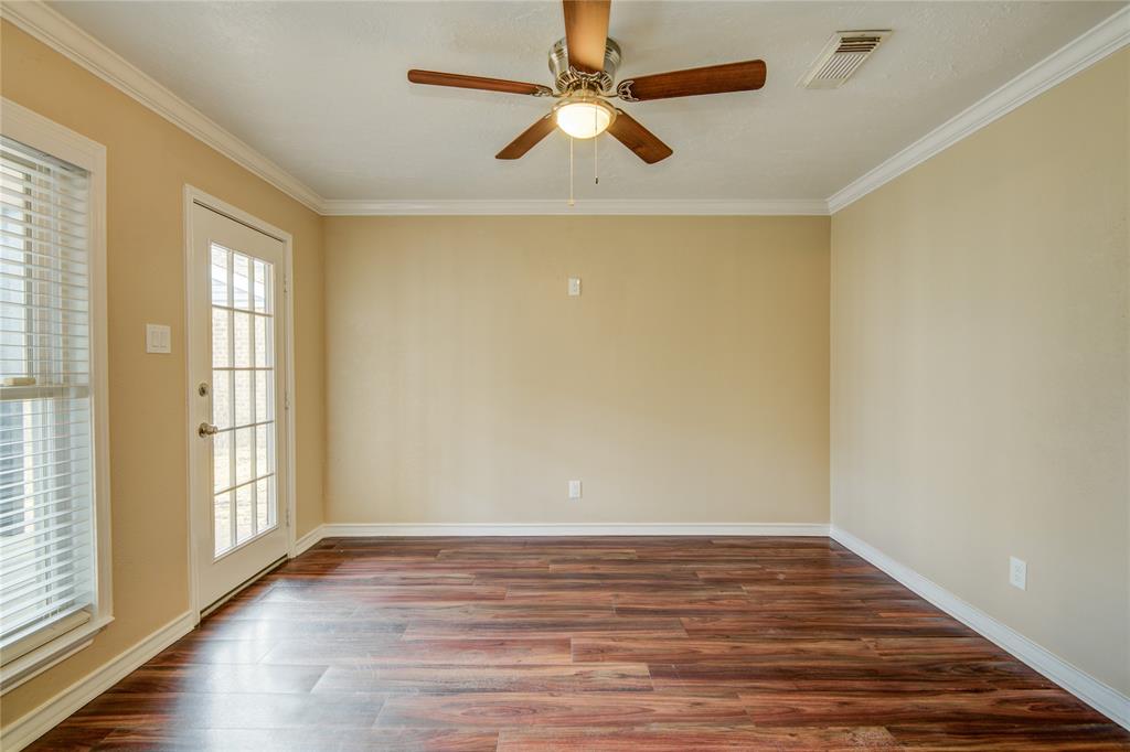 16610 Saturn Lane, Houston, Texas image 22