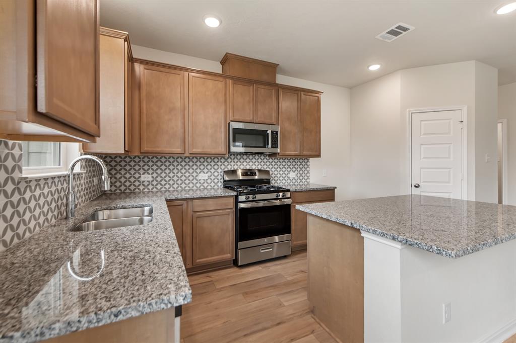 1412 Lake Ridge Drive, Brenham, Texas image 24