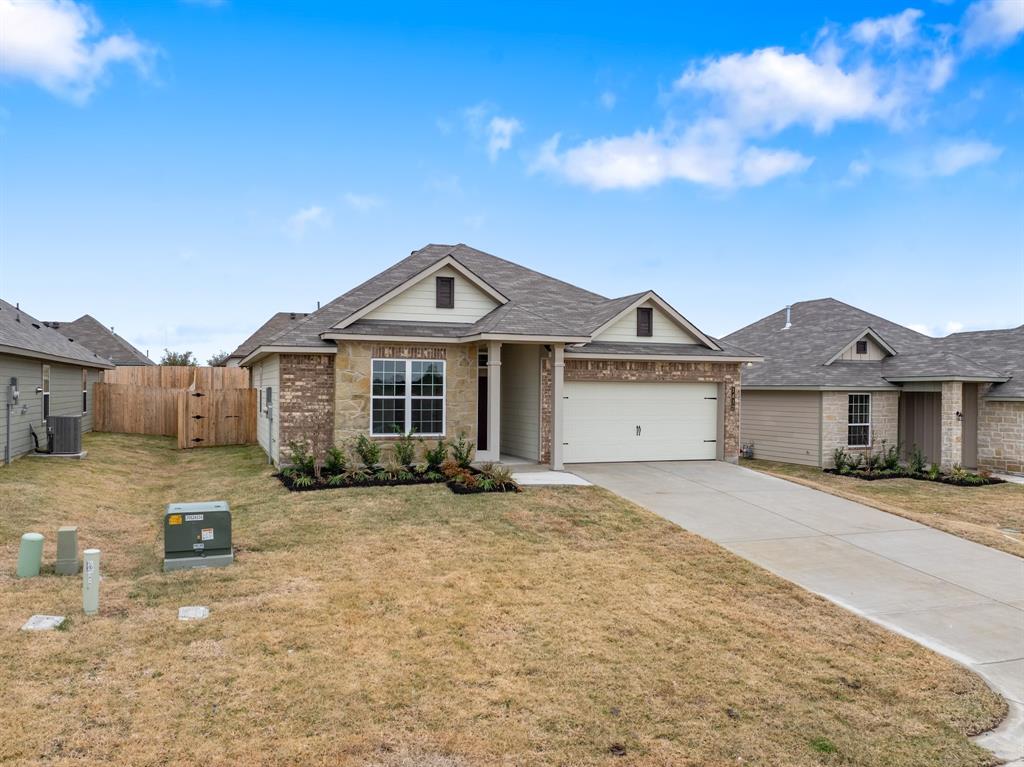 1412 Lake Ridge Drive, Brenham, Texas image 4