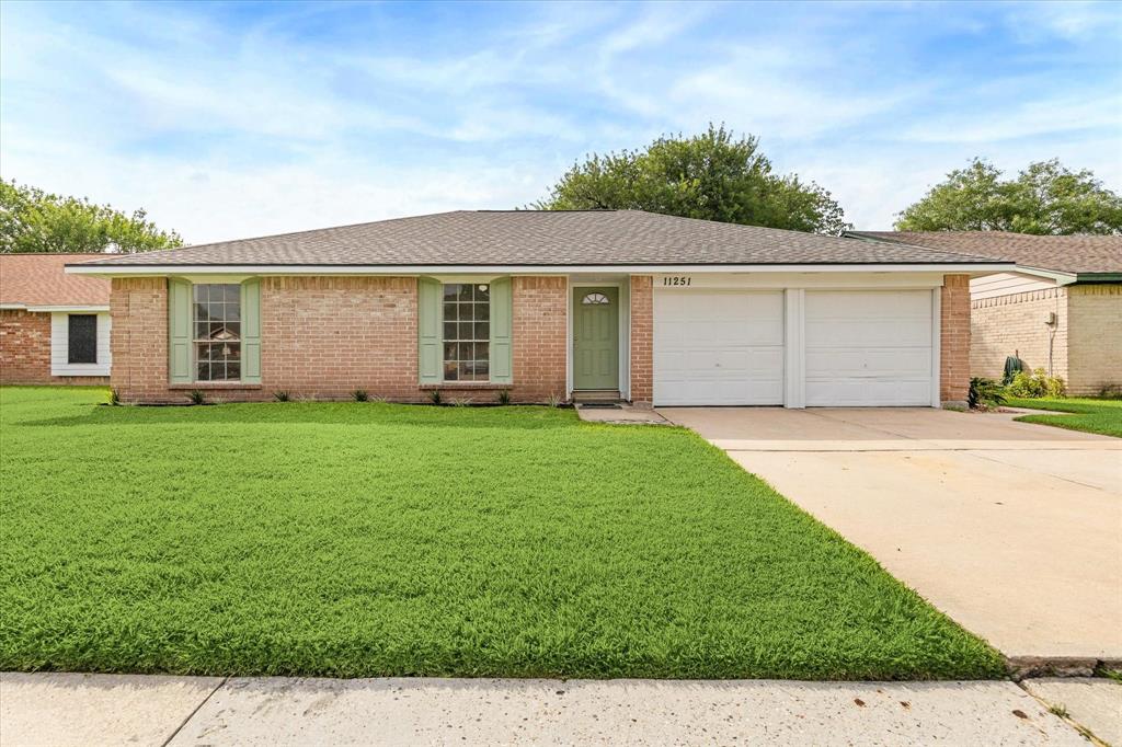 11251 Rousseau Drive Dr, Houston, Texas image 1