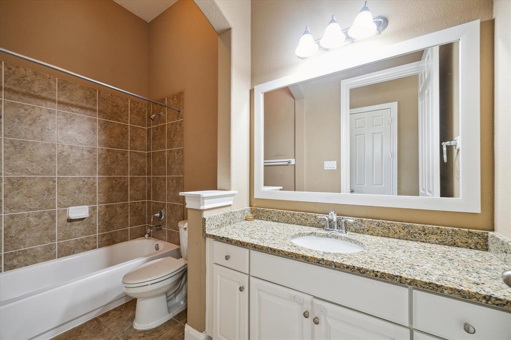 4603 Monarch Bluff Court, Sugar Land, Texas image 18