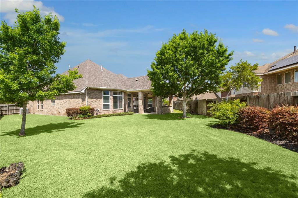4603 Monarch Bluff Court, Sugar Land, Texas image 25