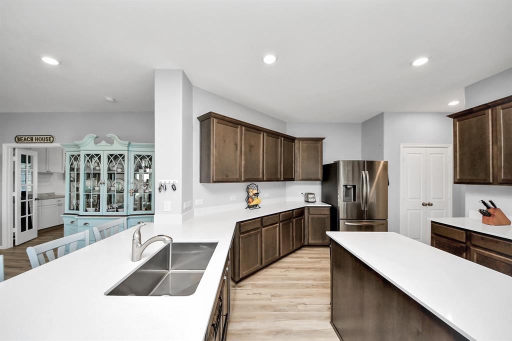 7219 Keechi Place, Mont Belvieu, Texas image 22
