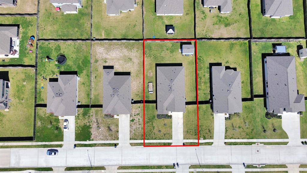 7219 Keechi Place, Mont Belvieu, Texas image 37
