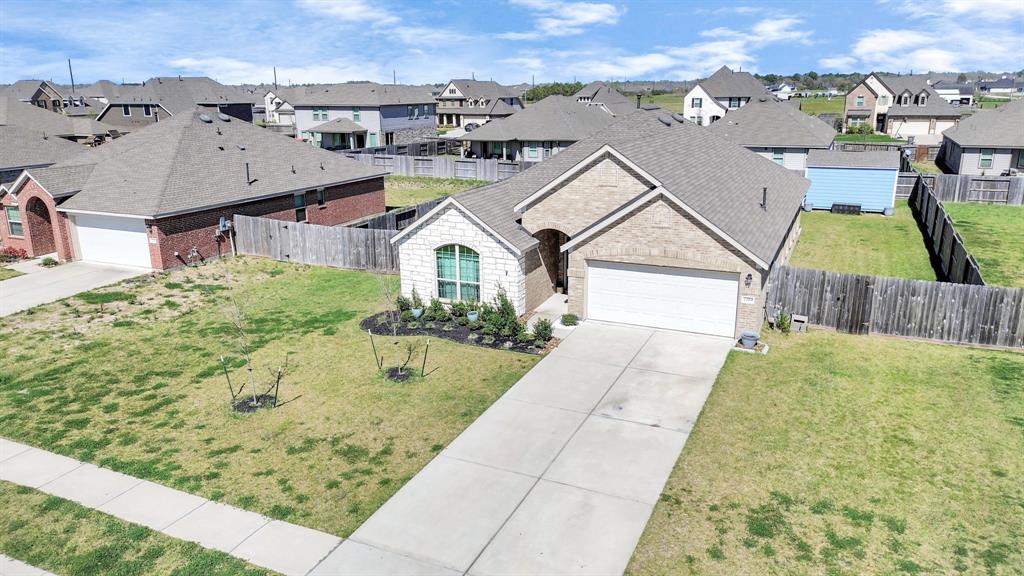 7219 Keechi Place, Mont Belvieu, Texas image 38