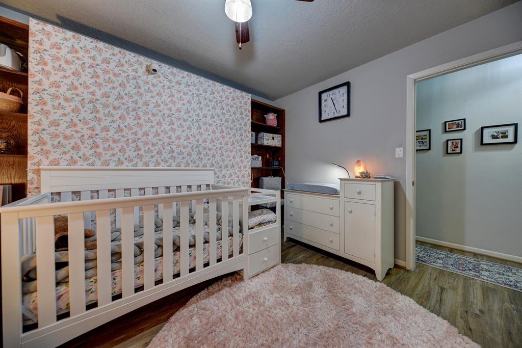 307 Scenic Drive, Brenham, Texas image 3