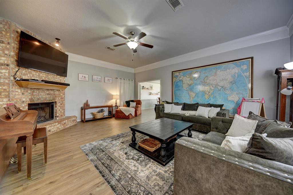 307 Scenic Drive, Brenham, Texas image 14