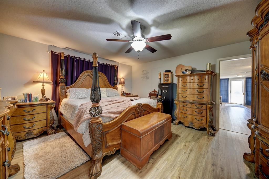 307 Scenic Drive, Brenham, Texas image 18