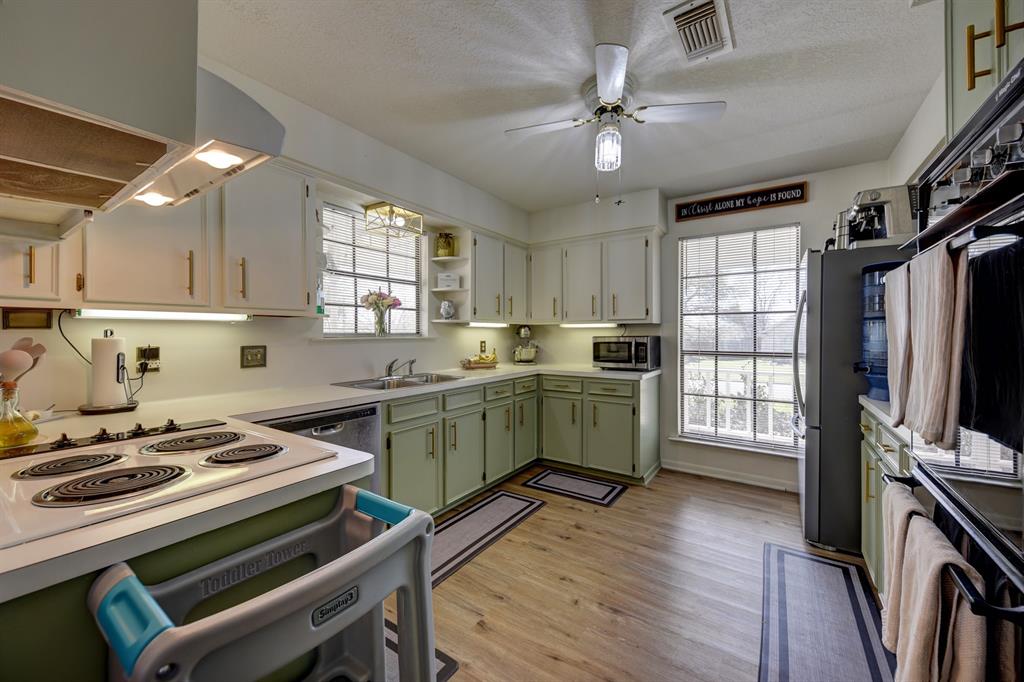 307 Scenic Drive, Brenham, Texas image 11