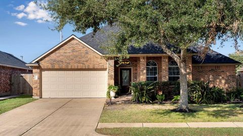 A home in League City